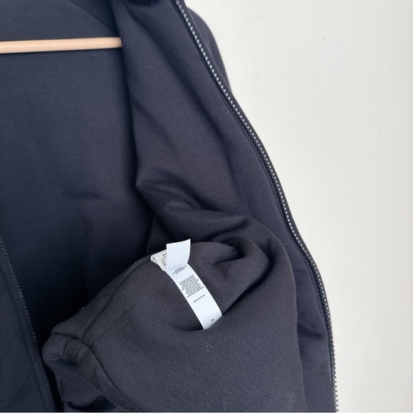 Leze The Label Womens Medium Weighted Harlow Cropped Basic Jacket In Black - Picture 11 of 14